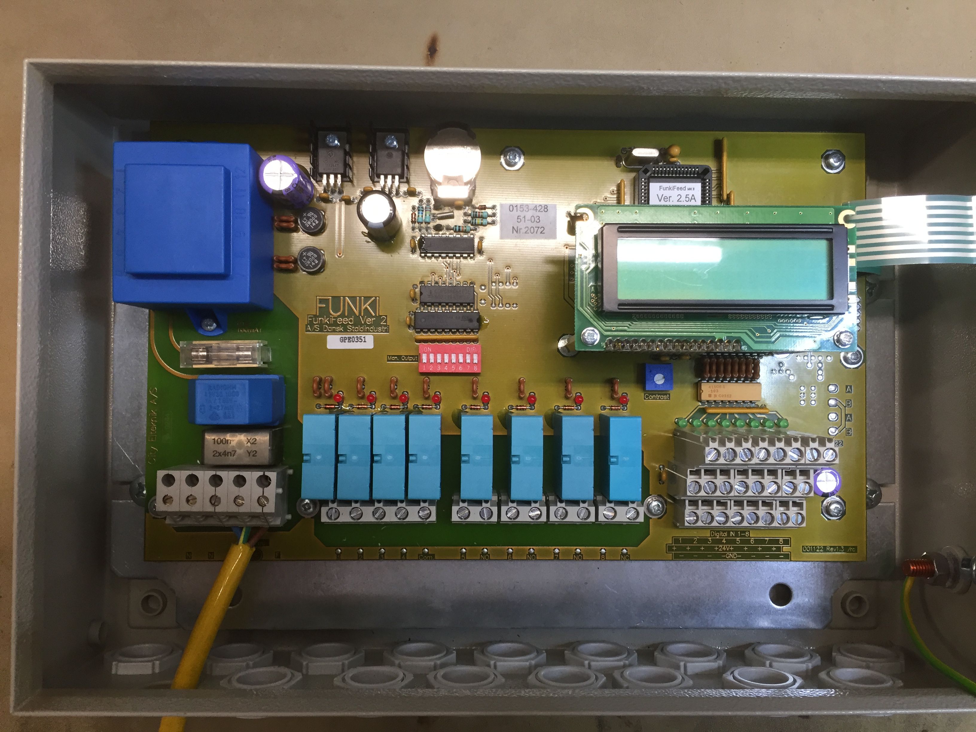 Control unit for feed system